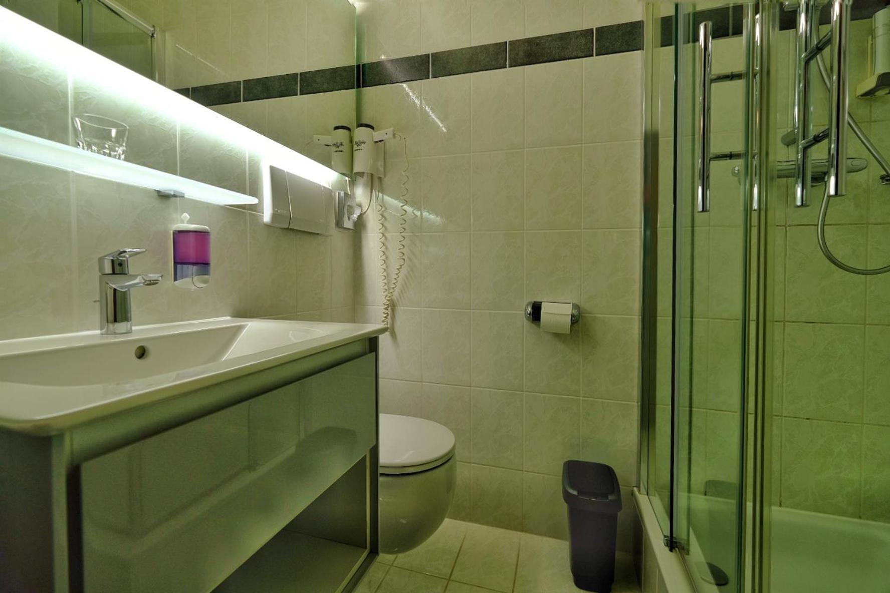Hotel Beethoven Hinterbruehl Ngoại thất bức ảnh