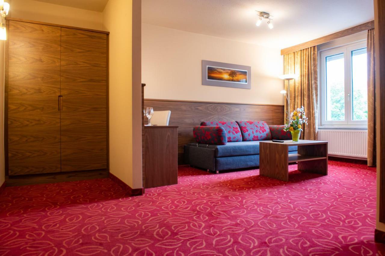 Hotel Beethoven Hinterbruehl Ngoại thất bức ảnh